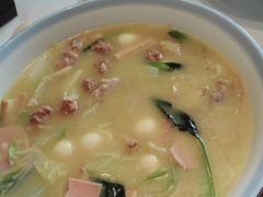 -咪咪川菜(太乙路店)