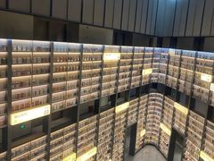 -上海虹桥中心爱琴海亚朵S酒店