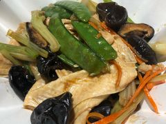 -十二舍·湯物素煮(江泰潤政店)