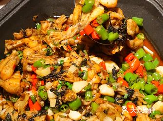 蛙来哒又出新品了,牛蛙届的扛把子;排队火爆的牛蛙美食