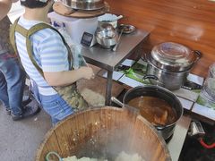 -梁阿婆廿年老牌扣肉糯米饭