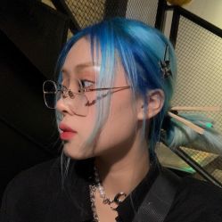 -苏豪路易士·嘉玛发廊