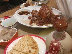 -聚首堂·特色小吃·肘子(什刹海德胜门店)