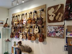 -WithU悠弦时光·尤克里里之家ukulele(宽窄巷子店)