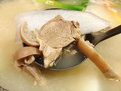 -墨脱石锅椰子鸡•香草鸭•东山羊(大东海店)