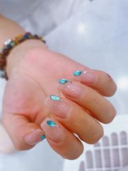 -七彩虹美甲美睫 半永久