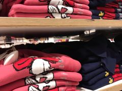 实物图-优衣库(青岛万象城店)