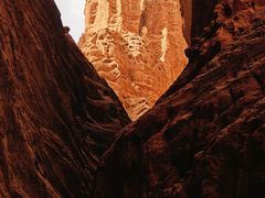 -天山神秘大峡谷