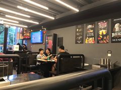 大堂-老吕涮羊肉•东北原味烧烤•大油边•烤鱼(五角场店)