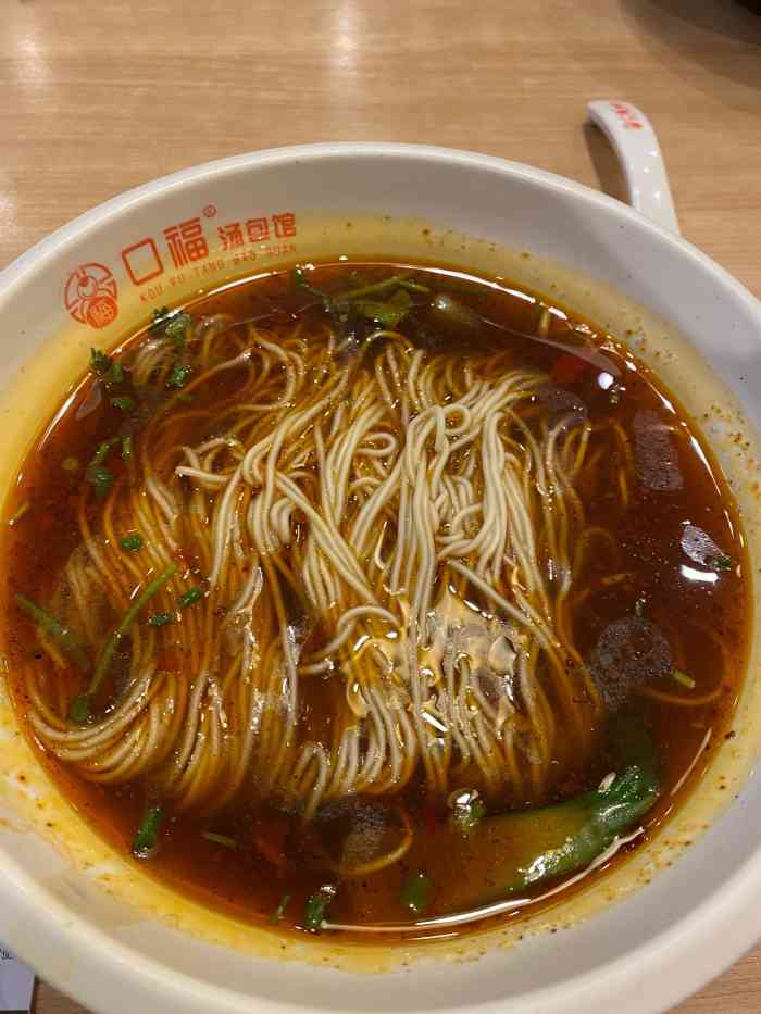 口福汤包馆(融汇店)-"真的离家好多年,难得来吃一次.鸡汁干丝.