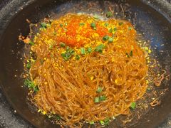 -阿瓦山寨·湘菜现炒·剁椒鱼头王(咸阳总店)