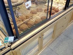 面包甜点陈列柜-卡滋贝诺动物奶油生日蛋糕(亚太潮尚店)