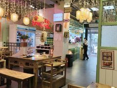 -巴卤社老火锅(财富店)