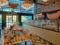 面包甜点陈列柜-牛角村(大族广场店)