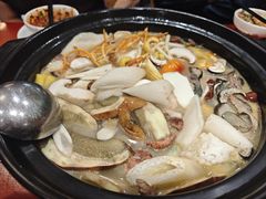 -菌之家·专业纯野生菌火锅·特色炒菌