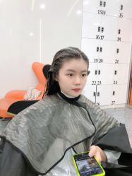 -DL HAIR SALON