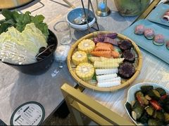 -何师烧烤·香辣蟹·川菜·30年老品牌(太古里旗舰店)