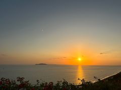 -亚龙湾希尔顿自助餐厅·海鲜·烧烤·沙滩BBQ·现场乐队