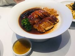 招牌烧鹅-汤城小厨•粤菜•靓汤(金宝街店)