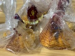 -鲍师傅糕点(江苏路店)