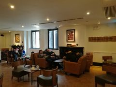 大堂-星巴克臻选(广州沙面店)