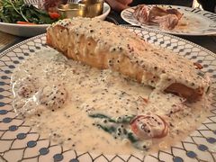 托斯卡纳三文鱼配藜麦-IL TEATRO 精品意大利餐厅