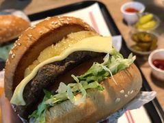 照烧凤梨牛肉特堡-The Habit Burger Grill 哈比特汉堡(复兴soho店)