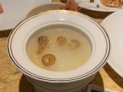 -雍和会海鲜姿造自助(湖东路店)