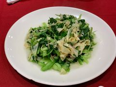 葱烤鸦片鱼头-老吉士酒家(天平路店)