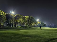 -银涛高尔夫练习场(徐泾店)