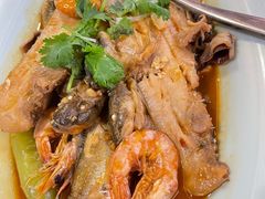 渔娘炖杂鱼-渔娘渔家丹东海鲜(东直门店)