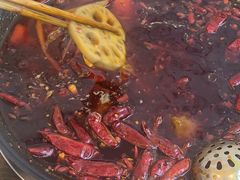 -黄潇洒老火锅(九眼桥宏济巷店)