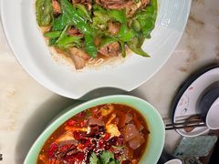 -绿茶餐厅(同成街华联店)