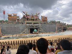 -七彩云南欢乐世界