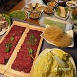 （在拉萨）吃过这家酸汤牦牛肉火锅就不愿再离开