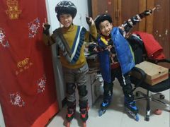 -乐翔轮滑(中庚漫游城店)