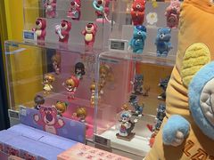 -泡泡玛特POPMART(大卫城店)