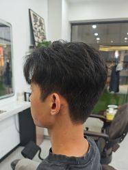 -尤司男士国潮理发馆