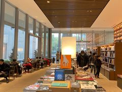 -茑屋书店(天目里店)