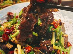 -蒙艾里民族传统菜蒙餐