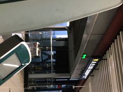 -国际港务区(地铁站)