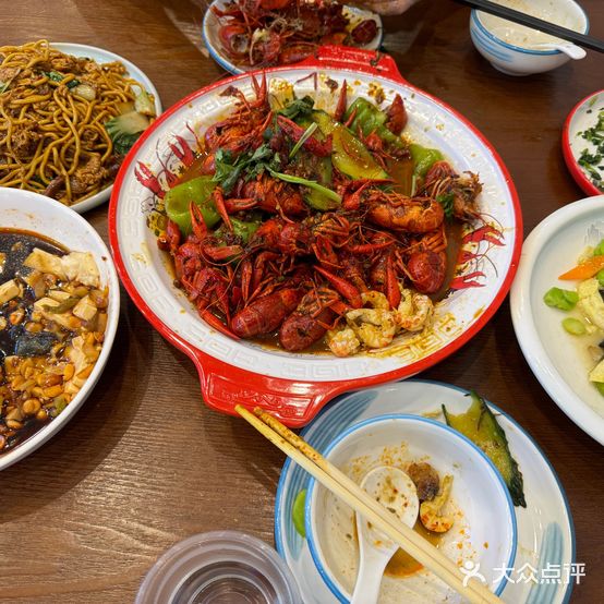 胖子龙虾烧烤大排档(金湖湾店)