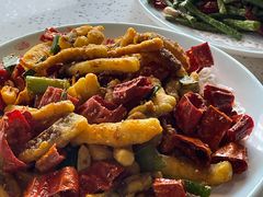 -巧克力渔家.小船海鲜胶东菜(万平口店)