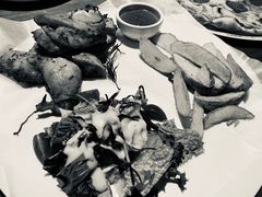 小食拼盘-JINNS锦时 steak&pizza(浸信会礼拜堂旧址店)