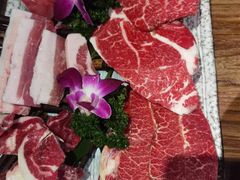 -明洞阿姨·韩式酱蟹烤肉·创意料理(三元桥店)