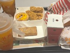 -肯德基(盘龙奥莱店)