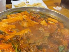 -喇喇排骨火锅·传统韩式脊骨汤(望京西园总店)