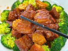 -萃华海鲜阁大排档(五四广场店)