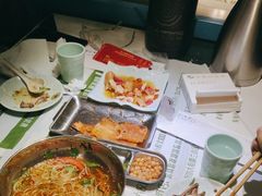 -寂寞的豆芽 烧烤酒场(丽景店)