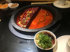 -川中故事·成都老火锅(东书房店)